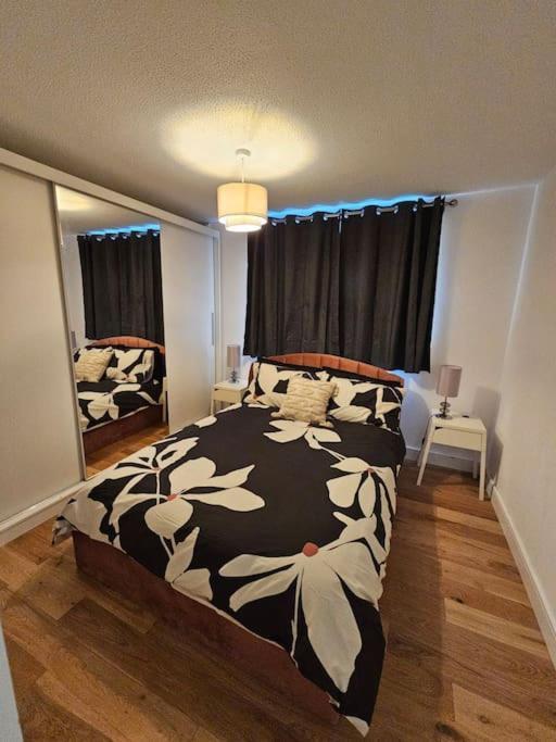 Comfortable Two Bedroom Flat Brighton Ngoại thất bức ảnh